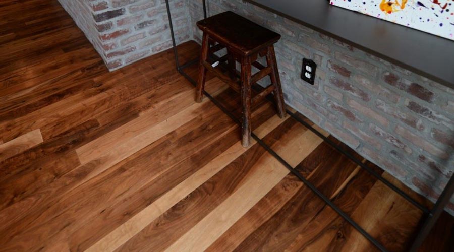 Laminating Flooring